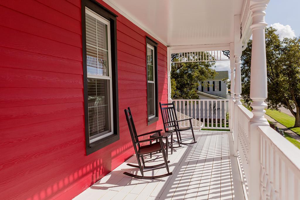 Red Velvet Inn Navasota Eksteriør bilde
